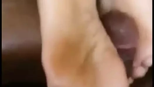 Bbw redbone hizmetçi footjob