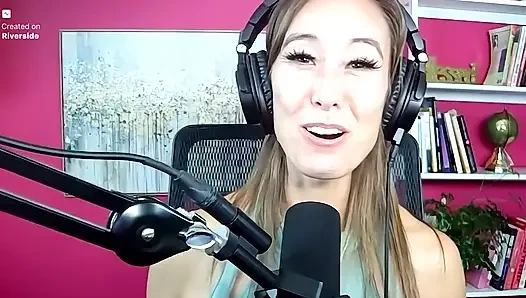 Trikepatrol röportajı - Christy Love (papaz, yetişkin sanatçı ve komedyen!)