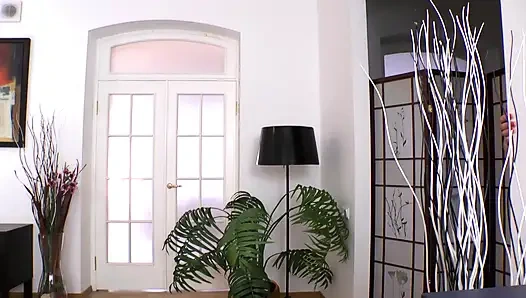 Dünyanın En Büyük Göt Sikicisi Büyük Götü Sert Sikiyor