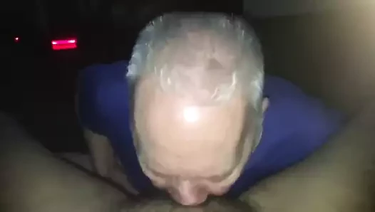 Suck1030