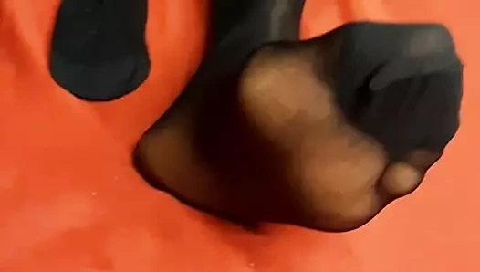 abanoz giyen siyah naylon çorap