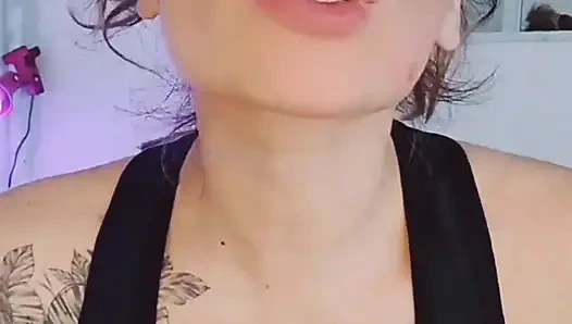 31 talimatı göğüslerime boşalıyor