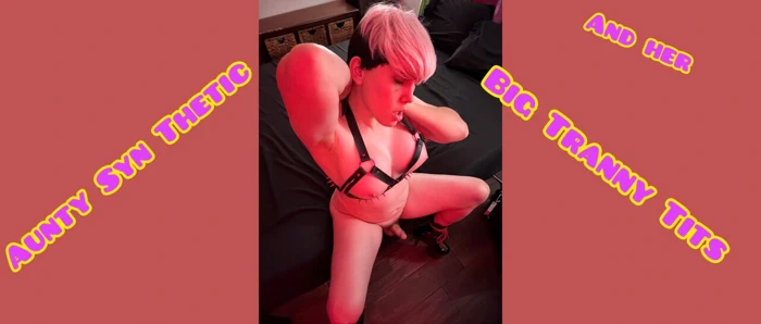 Teyze Syn Thetic ve büyük olgun travesti göğüsleri