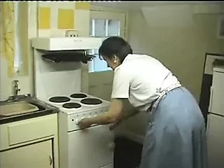 Kıllı İngiliz anneanne shannon gets the wood