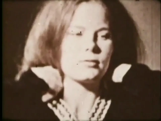 Evli kadın ilk büyük siyah yarağıyla sikiliyor