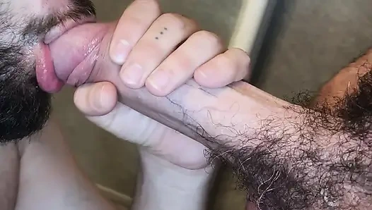 Ekstra büyük üvey baba Fransız sürtüğüne kalın bir ödül veriyor