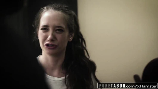 Saf tabu gia paige'in 2 üvey kardeşiyle ilk dp'si