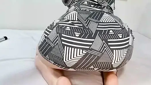 Tombul göt yarak için aç