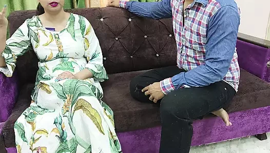 Üvey kız sigara içildikten sonra üvey babasından sert ceza almak istiyor