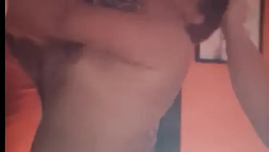 My girlfriend is visiting, and we're sneaking off to have a quickie.