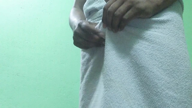 Banyodan sonra krem uygulayın