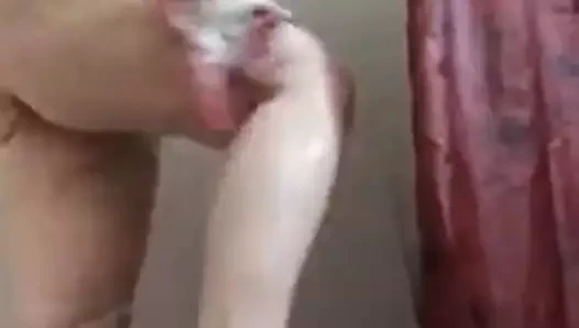 Çıplak vücudumu temizle