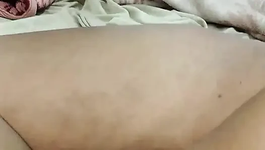 Arkadaşımın kız arkadaşı bs çok güzeldi, onu görür görmez aşık oldum, o da benden biraz hoşlanmaya başladı,