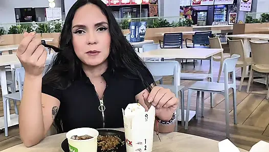 NE?! SENI BIR YERLERDE GÖRMÜŞTÜM! - İSPANYOLCA PORNO