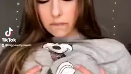 Amcık götü ve göğüsleri - aman tanrım!