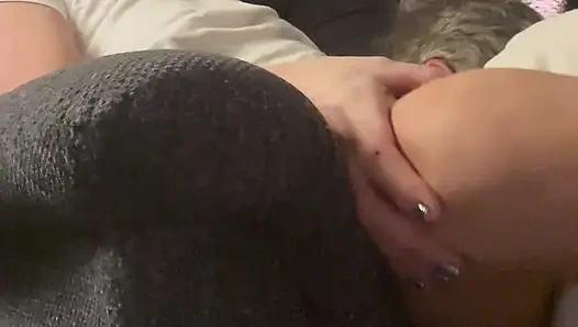 Amcığımı yalatıyor