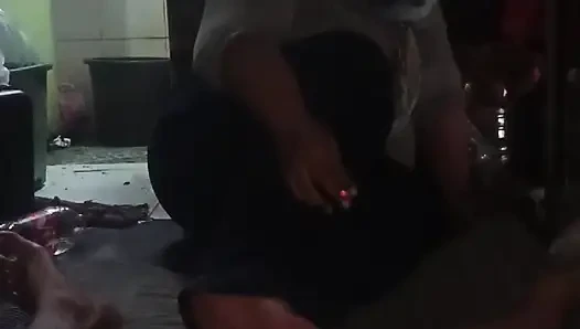 Atölyede çok zahmetli