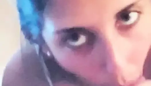 amatör nextdoor pis kız yutma