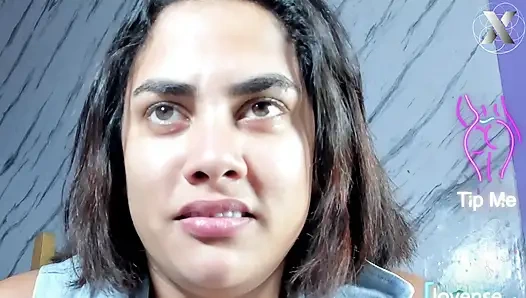 Üniversite Arkadaşları Sınıfta Vibratörleri Keşfediyor