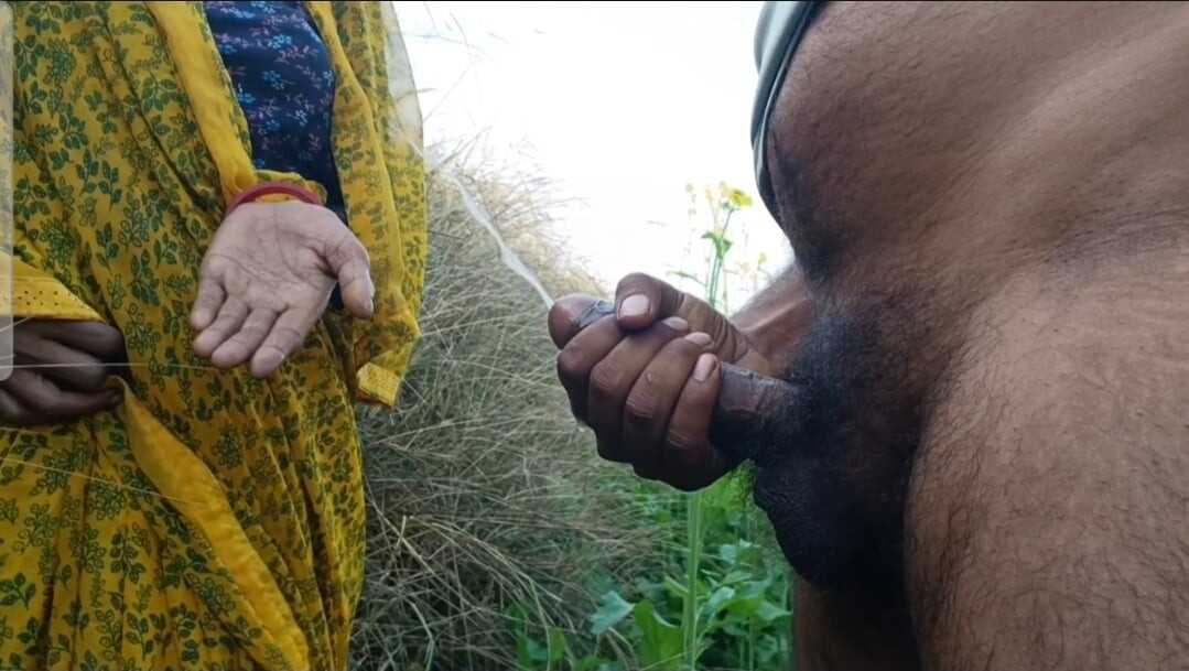 Bhabhi ki chudai sarso ke khet mai 2