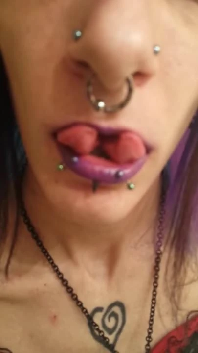 kinky kelsie - dil tease