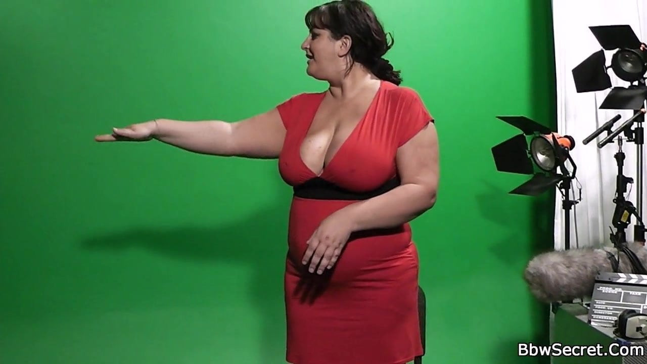 Bbw içinde naylon çorap sürmek onun hile çük