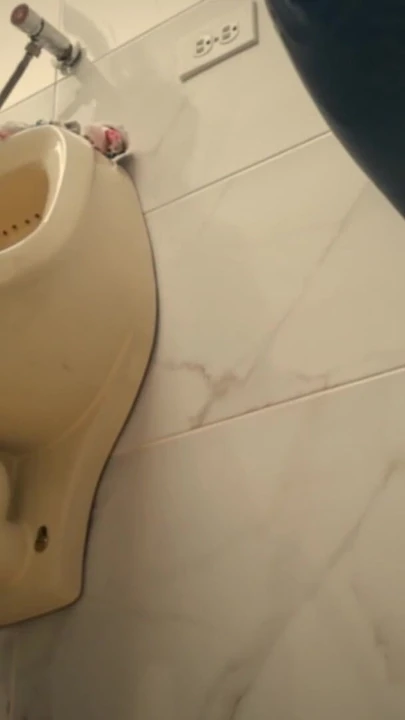 Genç matematik öğretmeni okuldan sonra öğrencilerinden birinin iç çamaşırıyla geliyor! | Klip 1