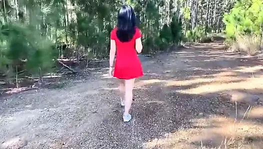 Un lindo vestido rojo