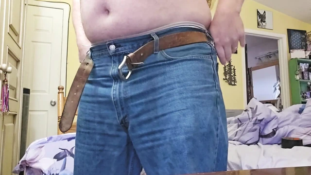 El fenerimi sikiyorum beheind ağır taşaklarımı içine sokuyor ve boşalana kadar filme alıyor