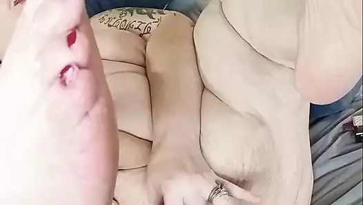 Amcığımı sik ben edepsiz bir fahişeyim ve daha fazla içine boşalıyorum