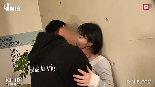 Koreli amatör yıldızı olarak ilk orijinal filmi