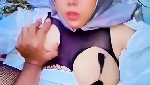 aunty need more pleasure, let me satisfying her