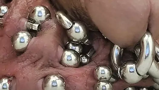 Daha fazla 5 mm'den 6 mm'ye kadar halter yükseltmesi, taşakları daha da ağır hale getiriyor