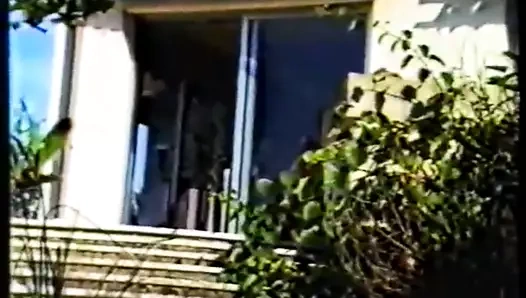 Siyah kız iki beyaz yarak alır - vintage