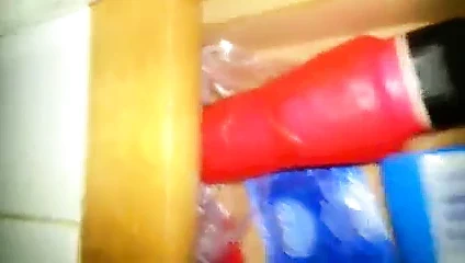 Kız arkadaşımın oyuncaklarını buldum