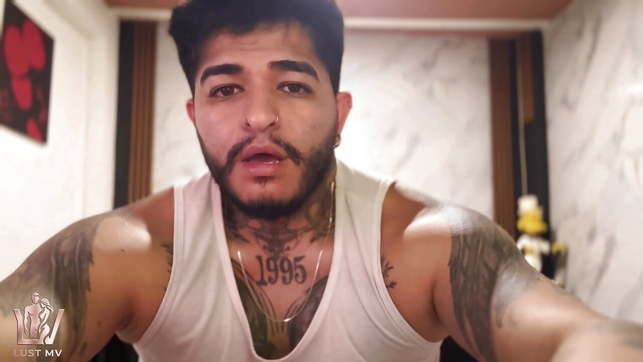 Çifte penetrasyon, anal seks, fışkırtma ve boşalma. valentina badillo ve maicol cardona.