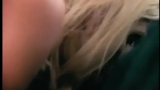 Büyük yarak ve lezbiyen dildo götten çifte sikişiyor üçlü grup seks (tam orijinal film.)