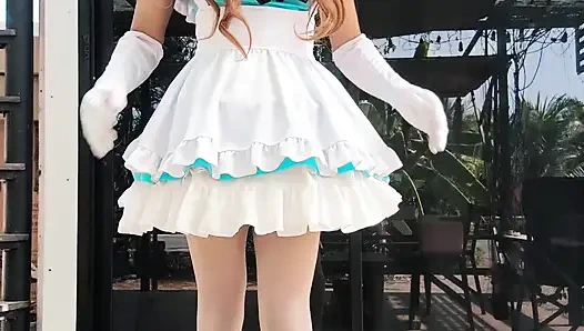 En küçümser ev hanımı.