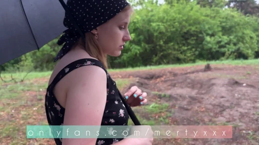 Köyden sarışın bir kızın ilk anal seksi