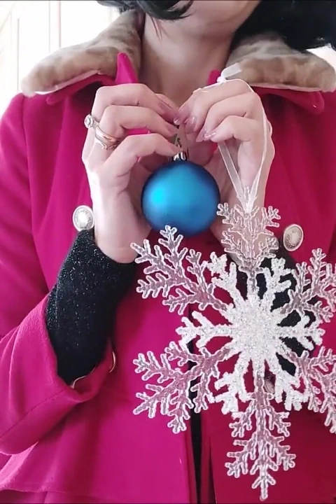 Üvey annenin senin için çok özel bir hediyesi var, güzel üvey oğul