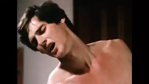 Yaşlı kadın ve genç adam #11