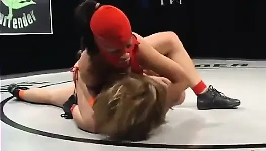 Ninja sarışın deve karşı