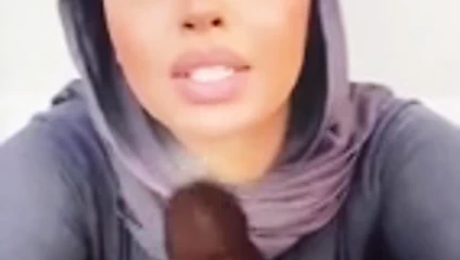 Mona khalifa boşalıyor