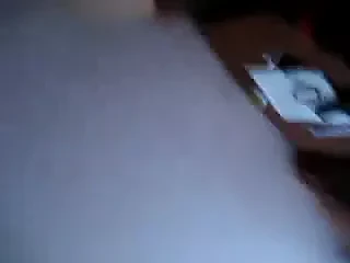 Telefon aradığında durmamasını istiyor.