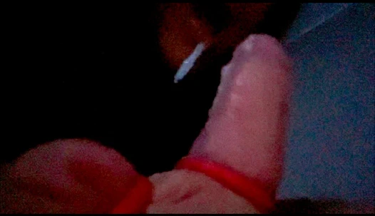 Chloe'nin ağzına enjekte edildi