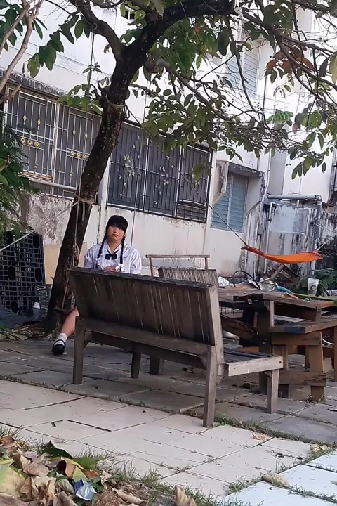 Taylandlı öğrenci ladyboy bana göster