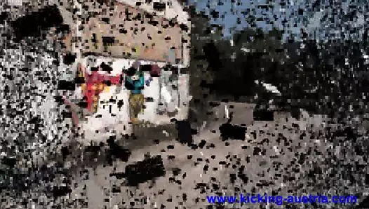 Gonzo tekme köleler