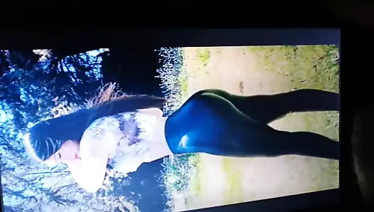 En sıcak instagram kızı ximabur'a övgü. şu kıça bak