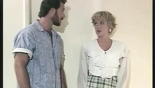 Azgın nine sikişmek istiyor