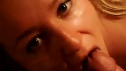 Dik şişman tombul eski kız arkadaş seks ve boşalmak yutmak